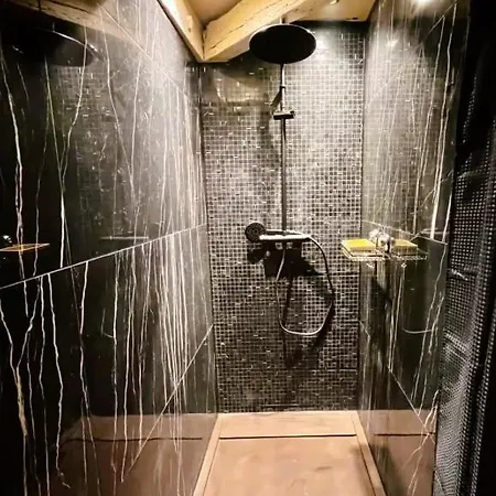- Escapade Au Coeur De Appartement Reims